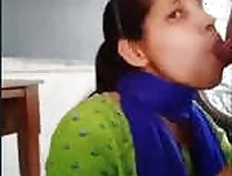 جنس فموي-مص الزب-ديسي-الهند-فتاة هندية عارية